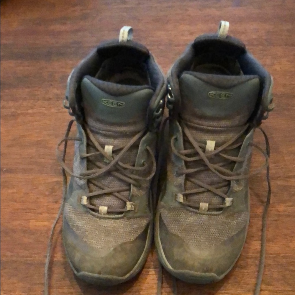 Keen hiking boots